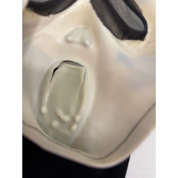 Scream Ghost Face Easter Unlimited Inc. Vintage Halloween Mask - Picture 4 of 7